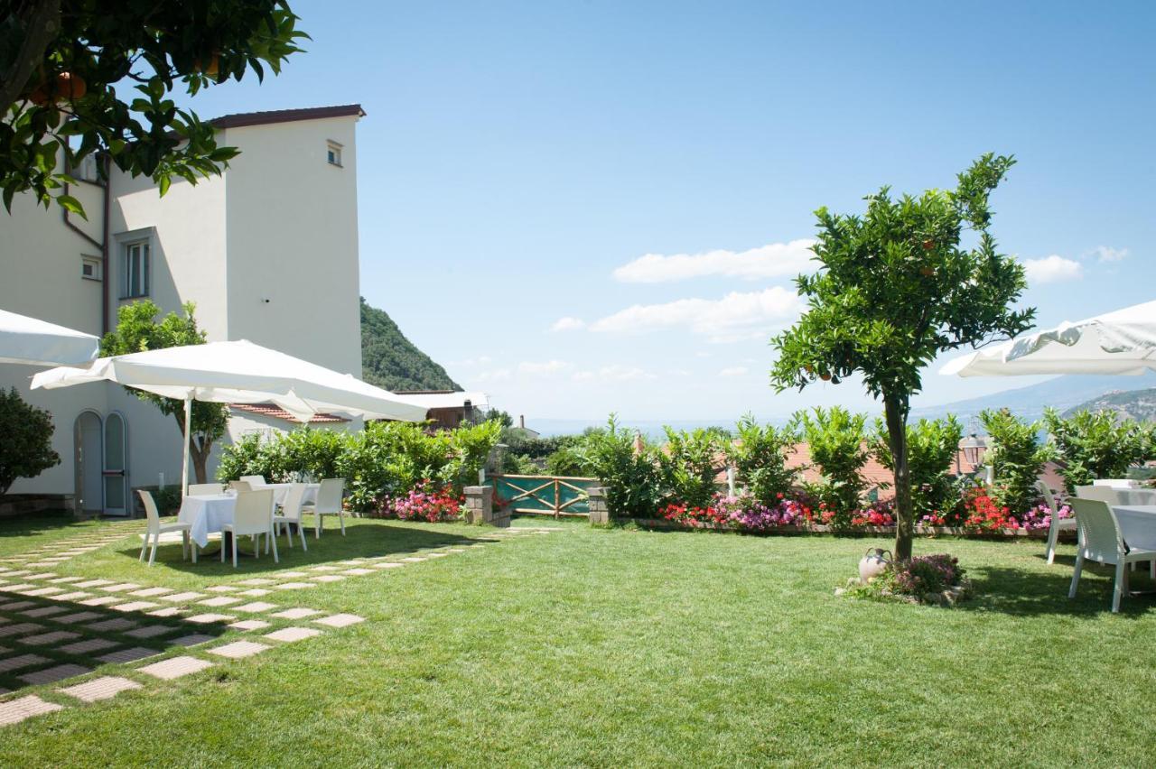Hotel Casale Guarracino à Sant'Agnello Extérieur photo